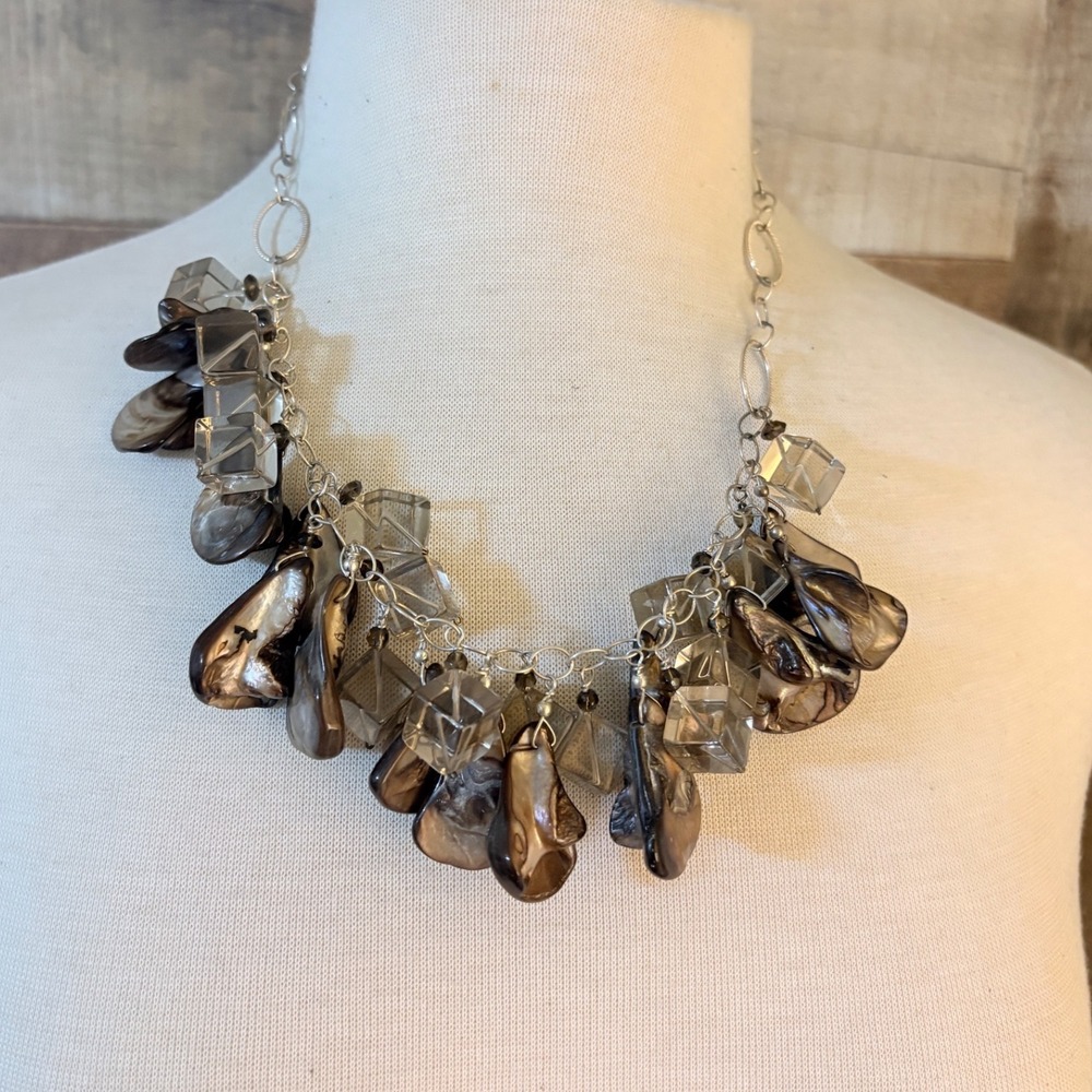 Mother of Pearl Shell and Smoky Cube Bib Statement Necklace Silver Tone 20in